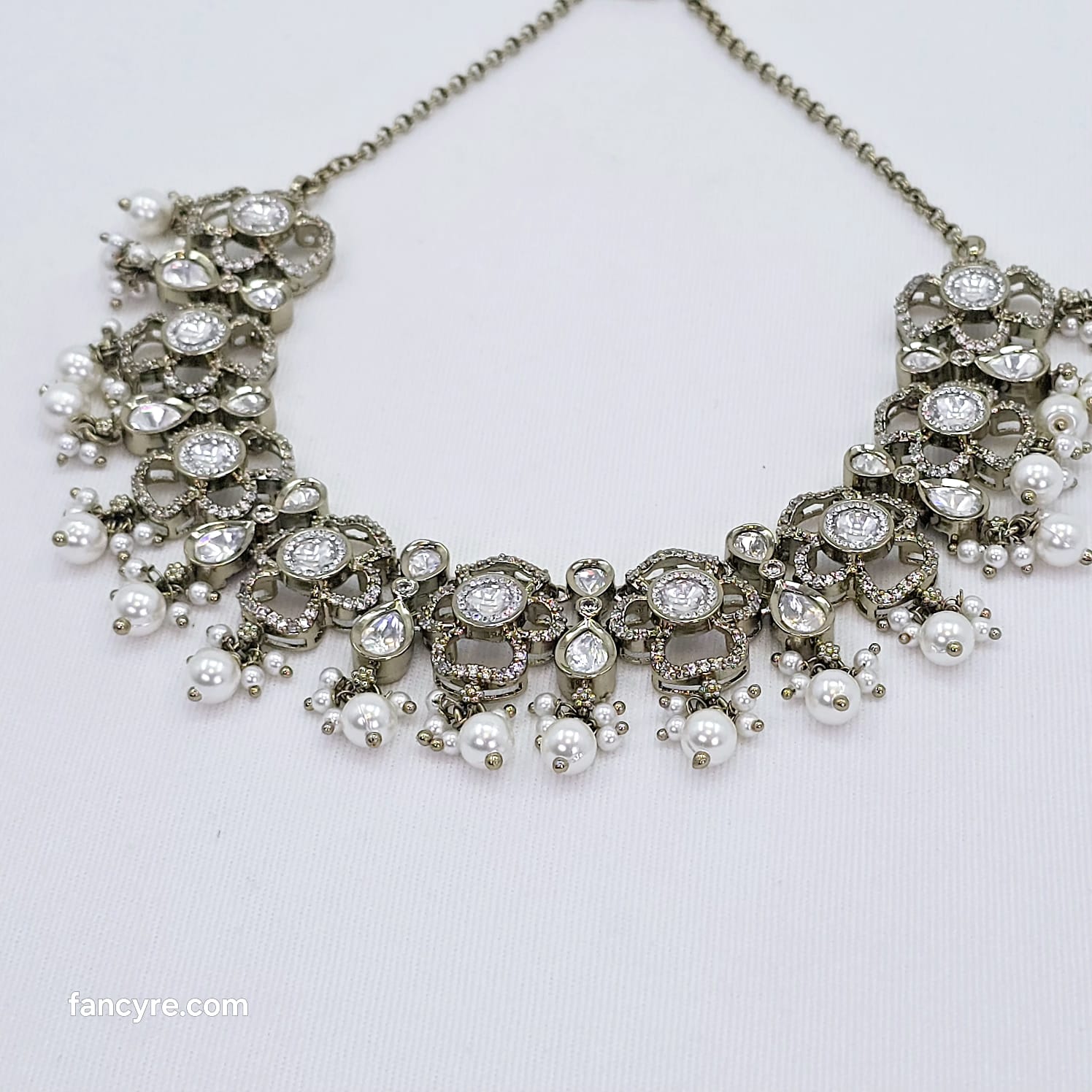 The Gisella Victorian Polish Necklace