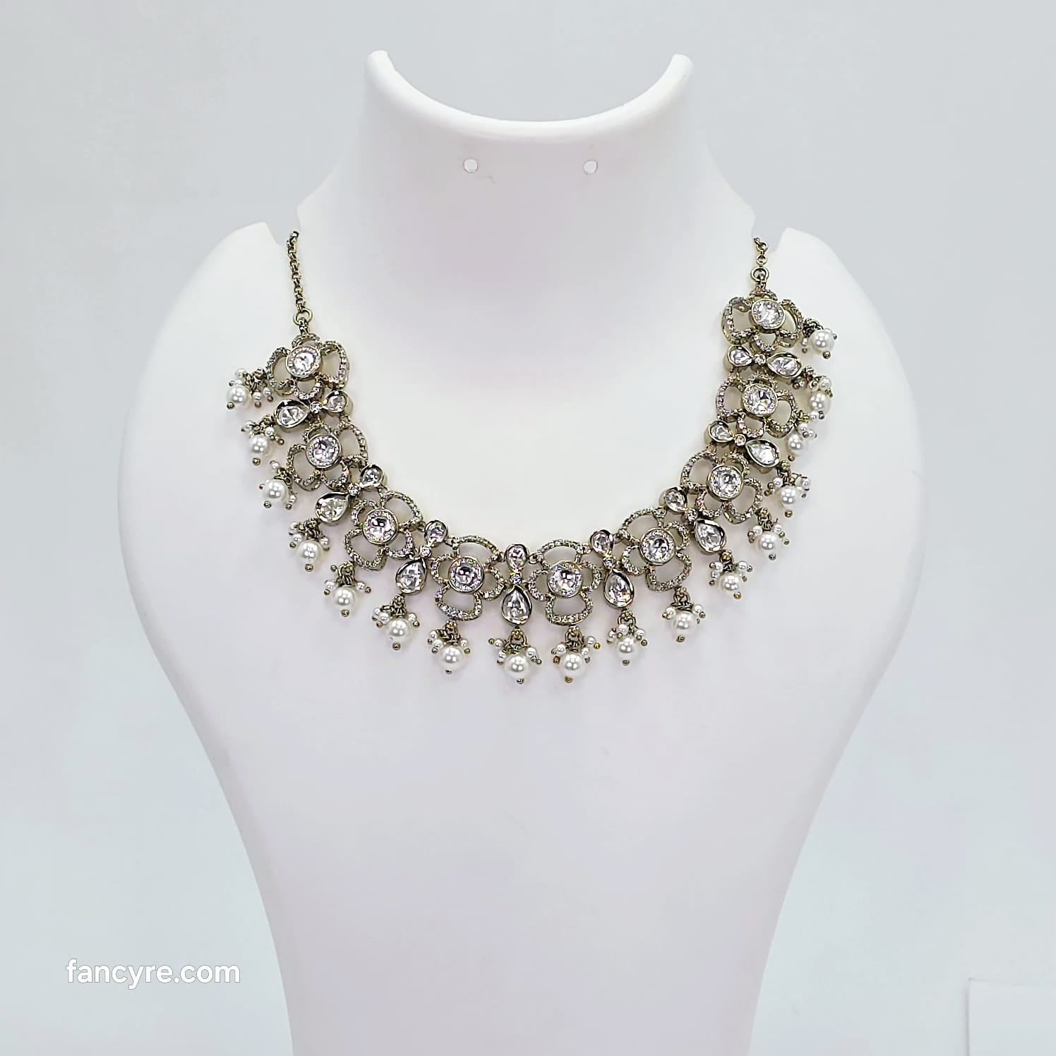 The Gisella Victorian Polish Necklace