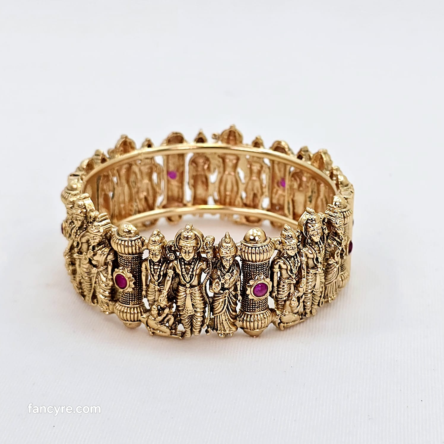 The Devi Rajwadi Bangle