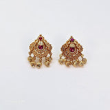 The Prachi Antique Goldforming Saaj