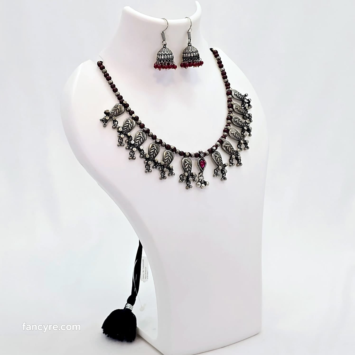 The Amoli Fancy Re Customized Necklace