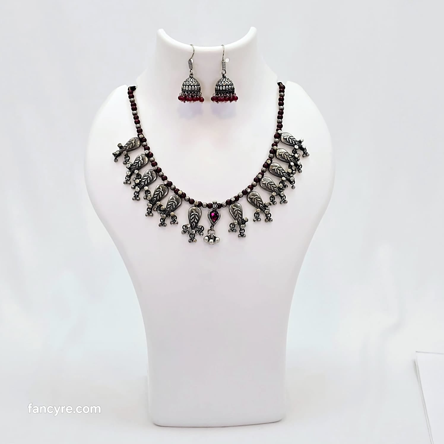 The Amoli Fancy Re Customized Necklace