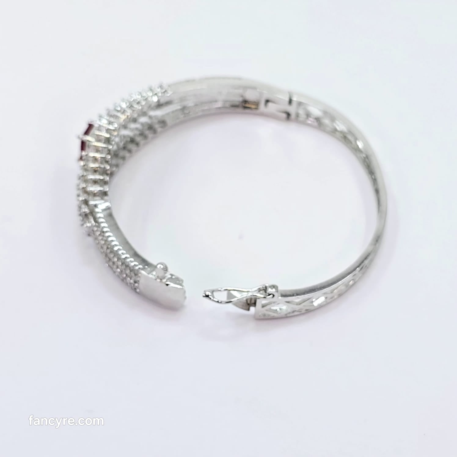 The Habiba Whitegold A.D Bracelet