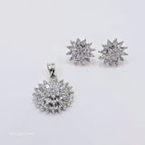 The Ori Whitegold A.D Pendant Earring