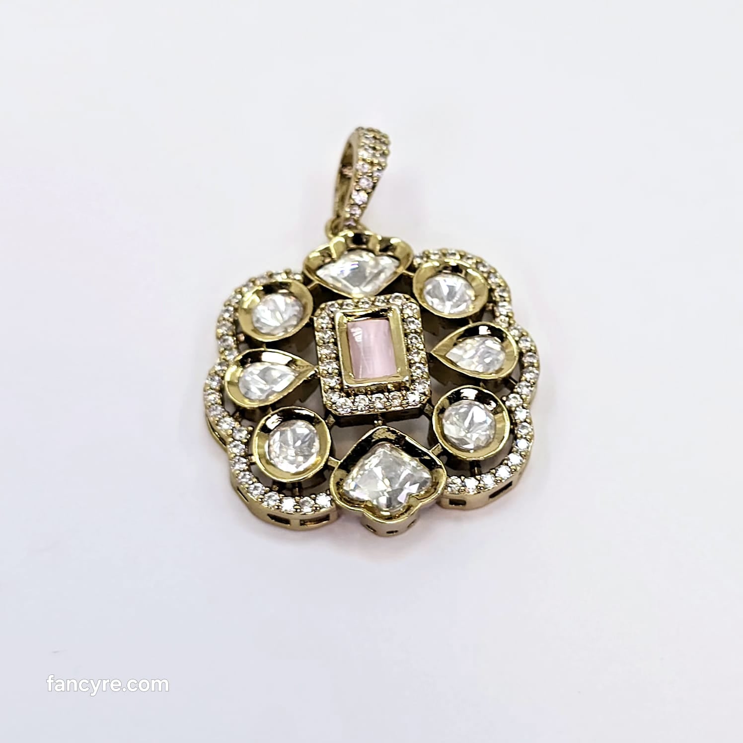 The Salma Victorian Polish Pendant Earring