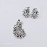 The Haze Whitegold A.D Pendant Earring