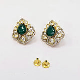 The Macy Yellowgold A.D Pendant Earring