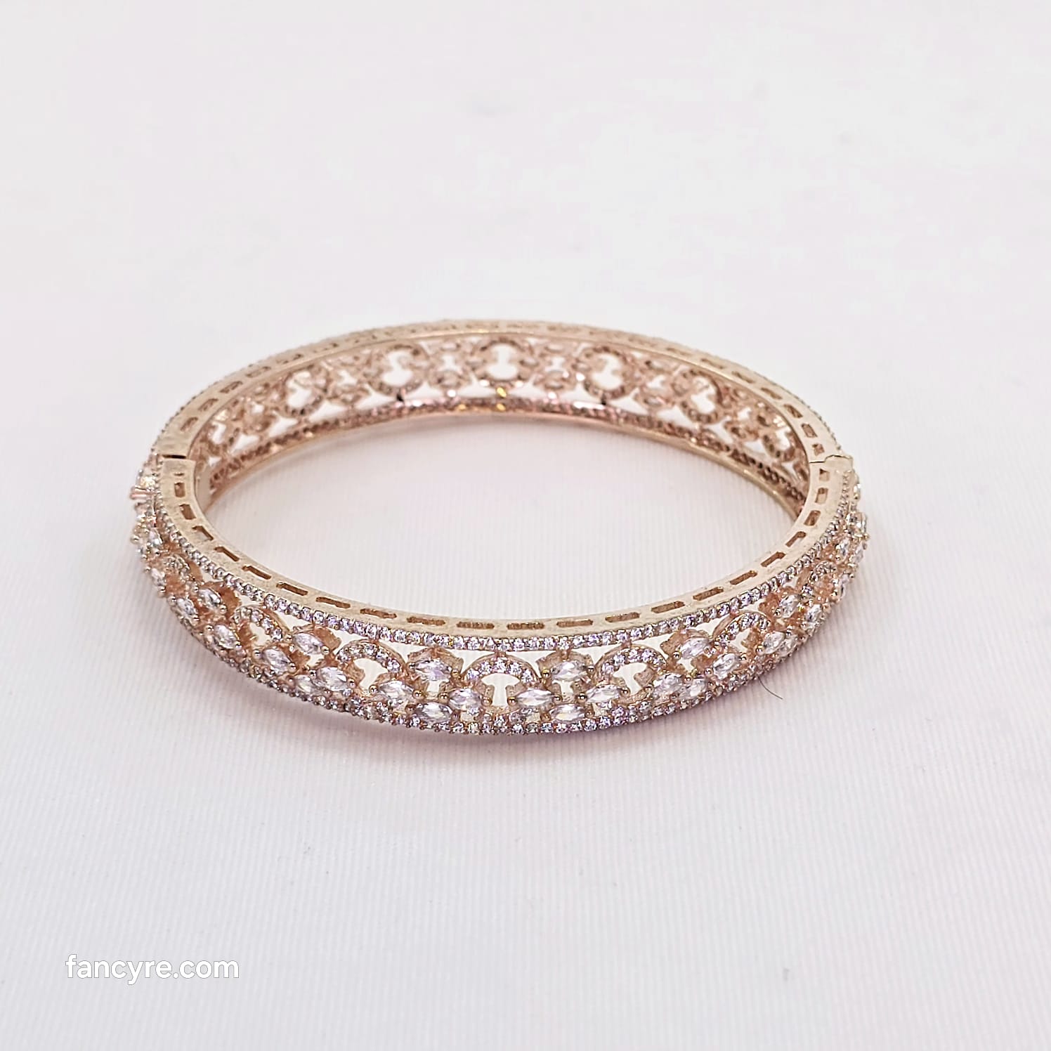 The Vania Rosegold A.D Bangle