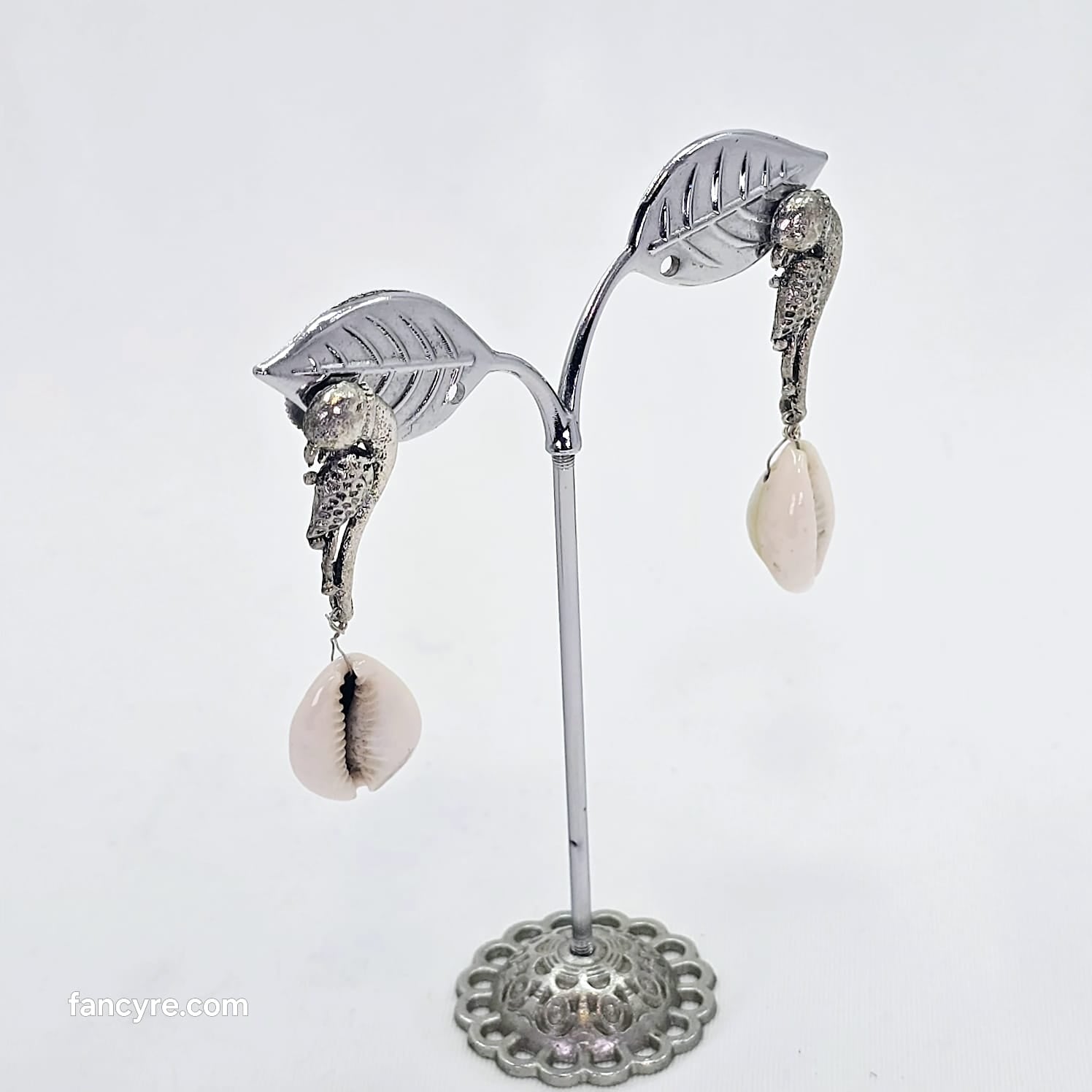 The Berly Oxidized Earring