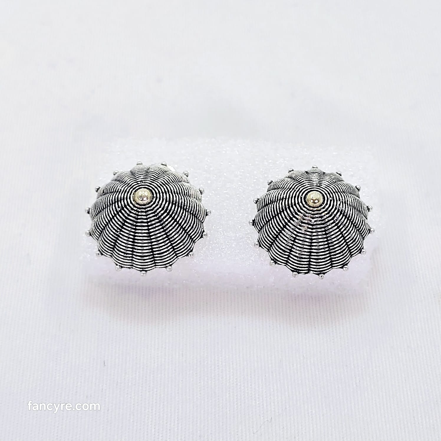 The Vincenza Oxidized Earring