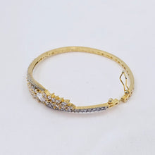 The Samidha Yellowgold A.D Bracelet