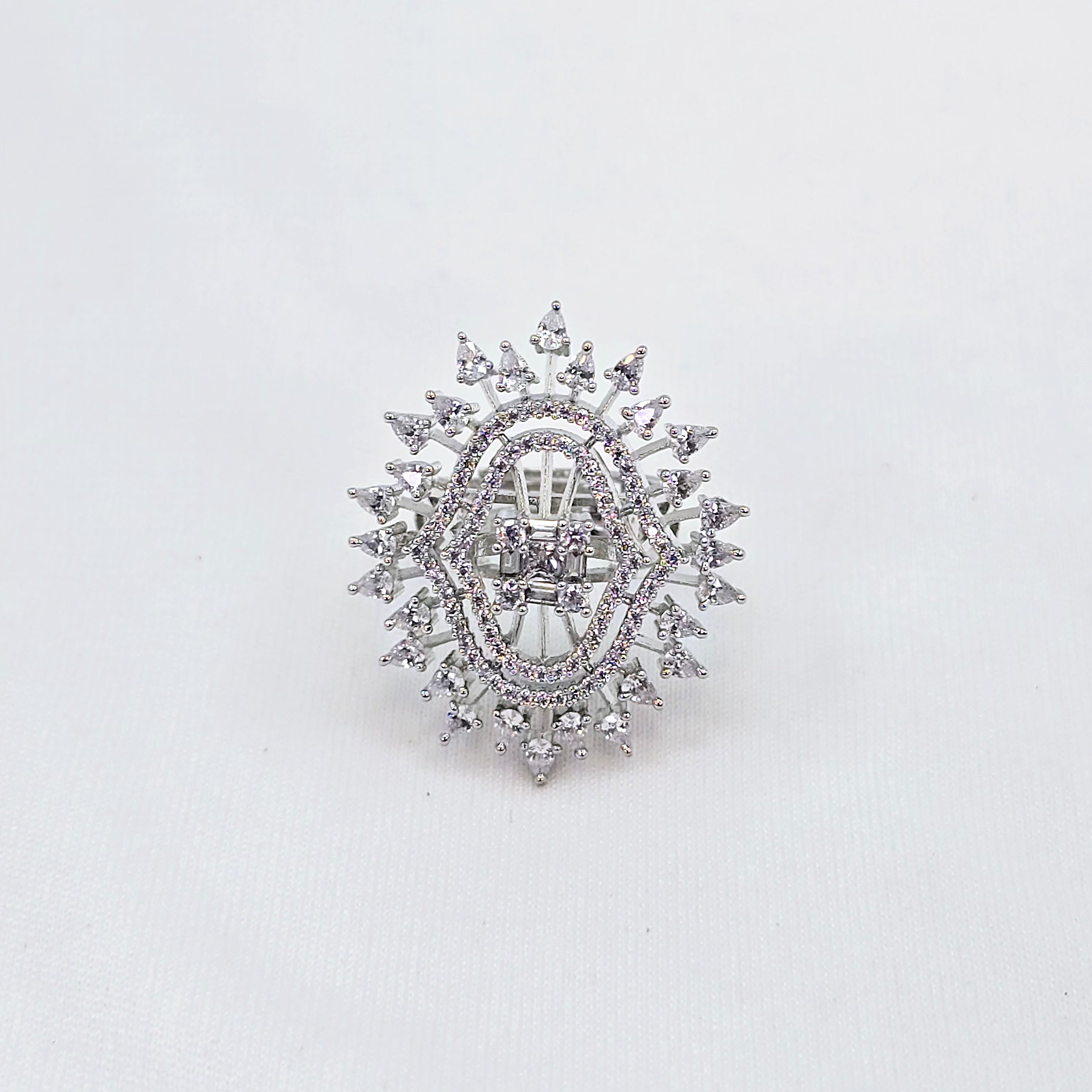 The Ray Whitegold A.D Ring