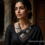 The Hadlee Oxidized Necklace
