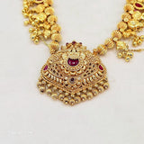The Vallari Antique Goldforming Saaj