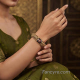 The Teej Rajwadi Bangle