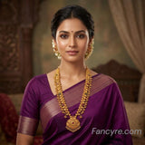 The Ashwika Antique Goldforming Saaj