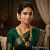 The Aarini Antique Goldforming Saaj