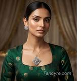 The Henri Whitegold A.D Pendant Earring