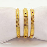 The Lata Antique Goldforming Bangle