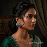 The Vivi Oxidized Earring