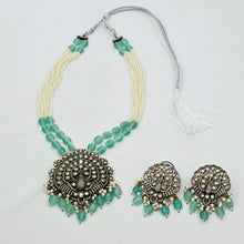 The Leher Beeds Necklace