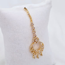 The Idhika Yellowgold A.D Bindi