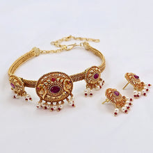 The Amoli Antique Goldforming Bajubandh