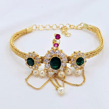 The Arnika Goldforming Bajubandh