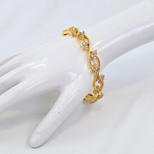 The Nabhita Kempu Bangle