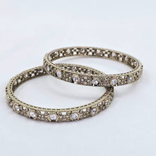 The Vastavi Victorian Polish Bangle