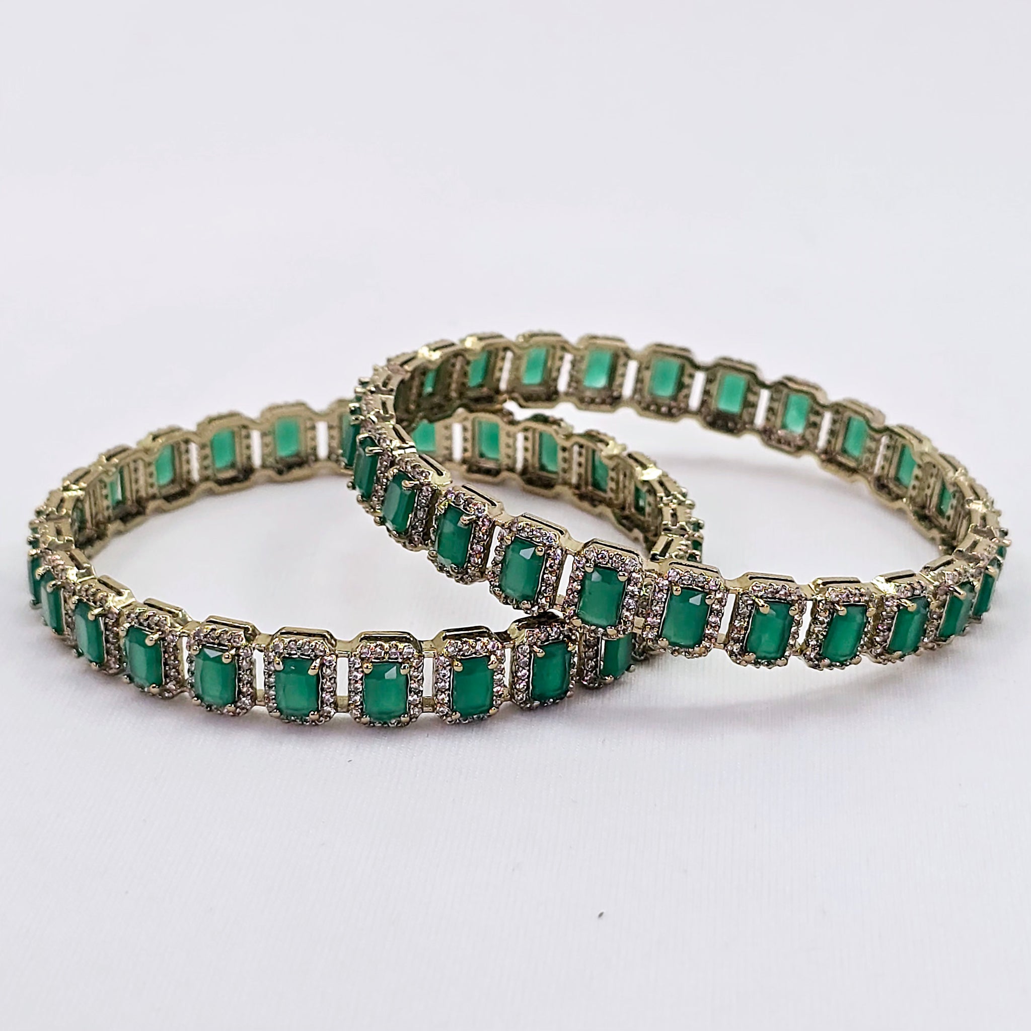 The Bela Victorian Bangle