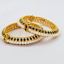 The Darshini Moti Bangle