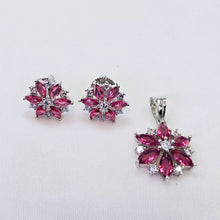 The Lainey Whitegold A.D Pendant Earring