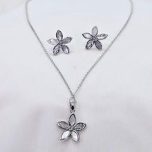 The Nova Whitegold A.D Pendant Earring Set