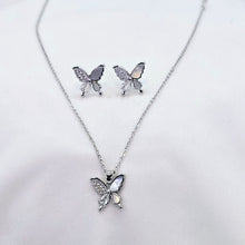 The Grace Whitegold A.D Pendant Earring Set