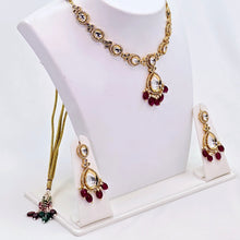 The Hansa Kundan Necklace