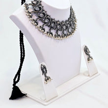 The Peyton Oxidized Necklace