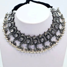 The Peyton Oxidized Necklace
