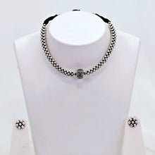 The Margot Oxidized Necklace