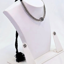 The Margot Oxidized Necklace