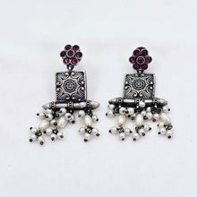 The Sage Oxidized Long Necklace