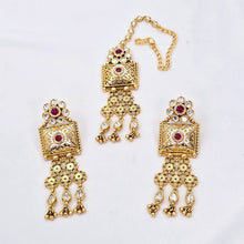 The Nehal Rajwadi Necklace