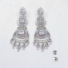 The Renata Whitegold A.D Earring