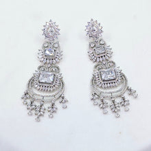 The Renata Whitegold A.D Earring