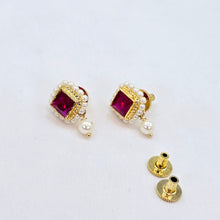 The Manjiri Moti Earring