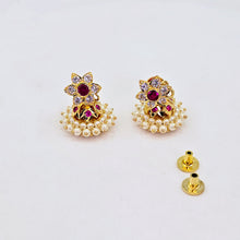 The Naisha Moti Earring