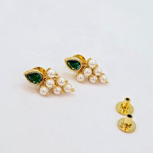 The Mrunal Moti Earring