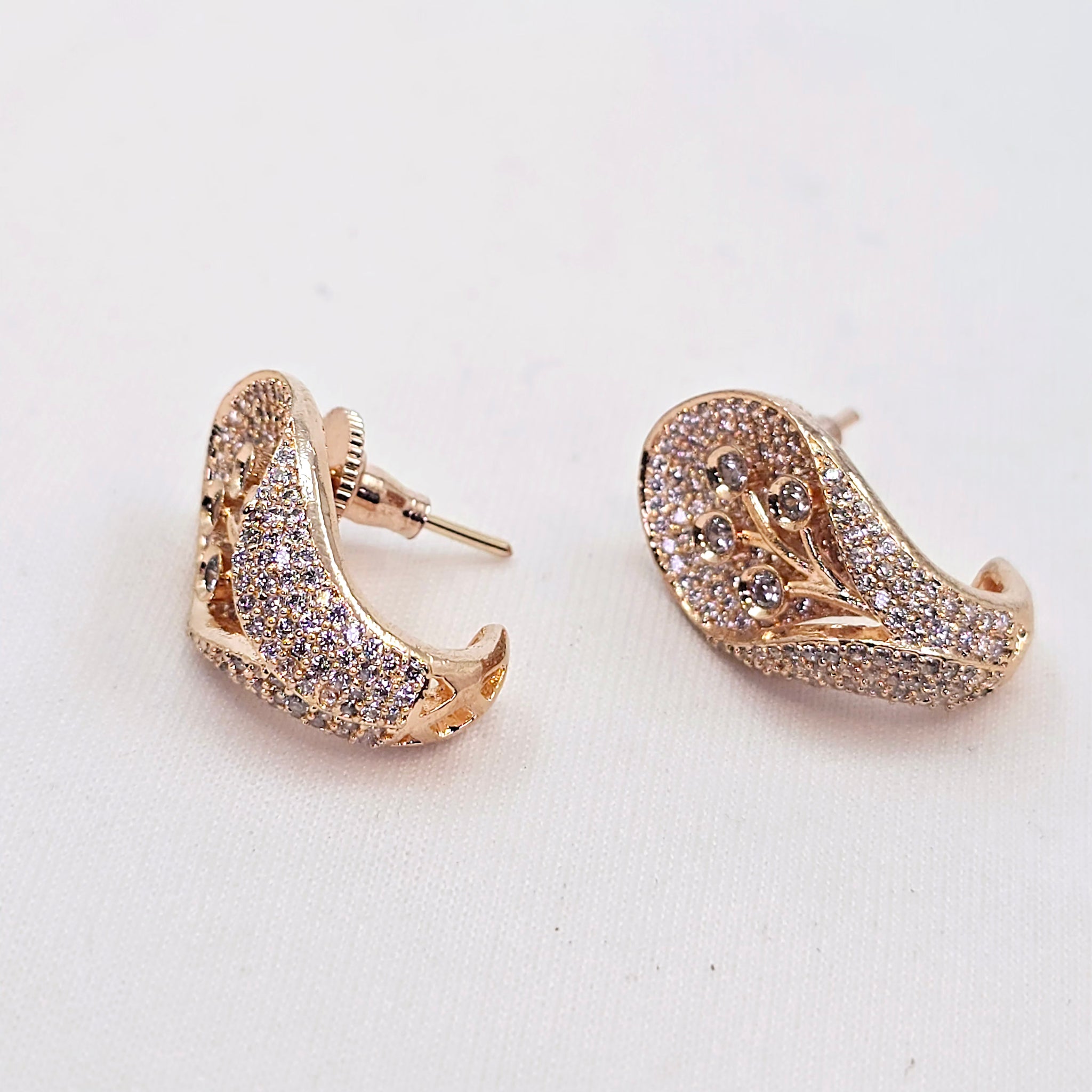 The Kairi Rosegold A.D Earring