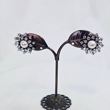 The Kassidy Blackgold A.D Earring