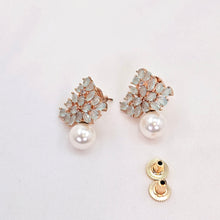 The Natasha Rosegold A.D Earring